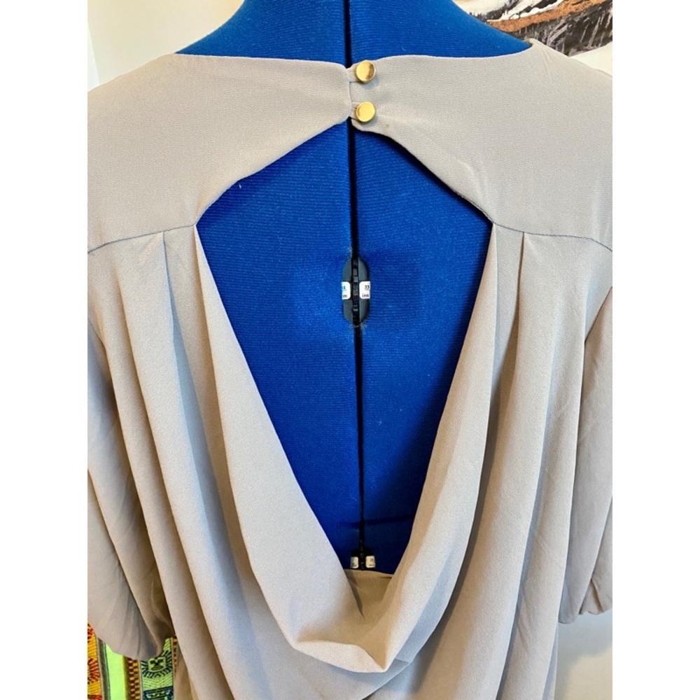 Studio Y 3/4 Sleeve Blouse - Picture 5 of 9